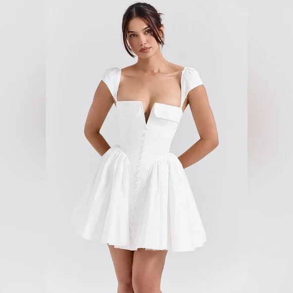 House of Cb ‘Florence’ White Cotton Corset Mini Dress NWOT - Picture 3 of 11